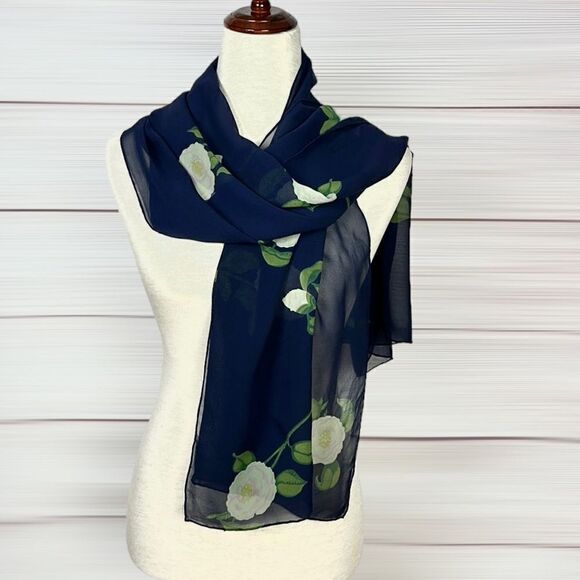Zazou Luxe Oblong Silk Chiffon Scarf Navy Blue Floral Roses Hand Rolled - Picture 4 of 12